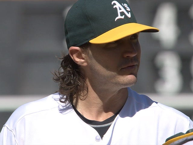 Former major league pitcher Barry Zito finds second career in