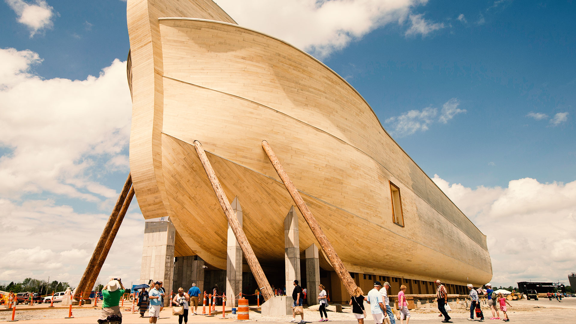 Inside the Incredible Story Behind This Lifesize Replica of Noah’s Ark ...