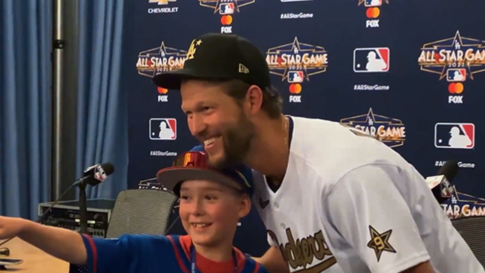 Amid Hugs and Tears, Dodger Pitcher Clayton Kershaw Helps 10-Year