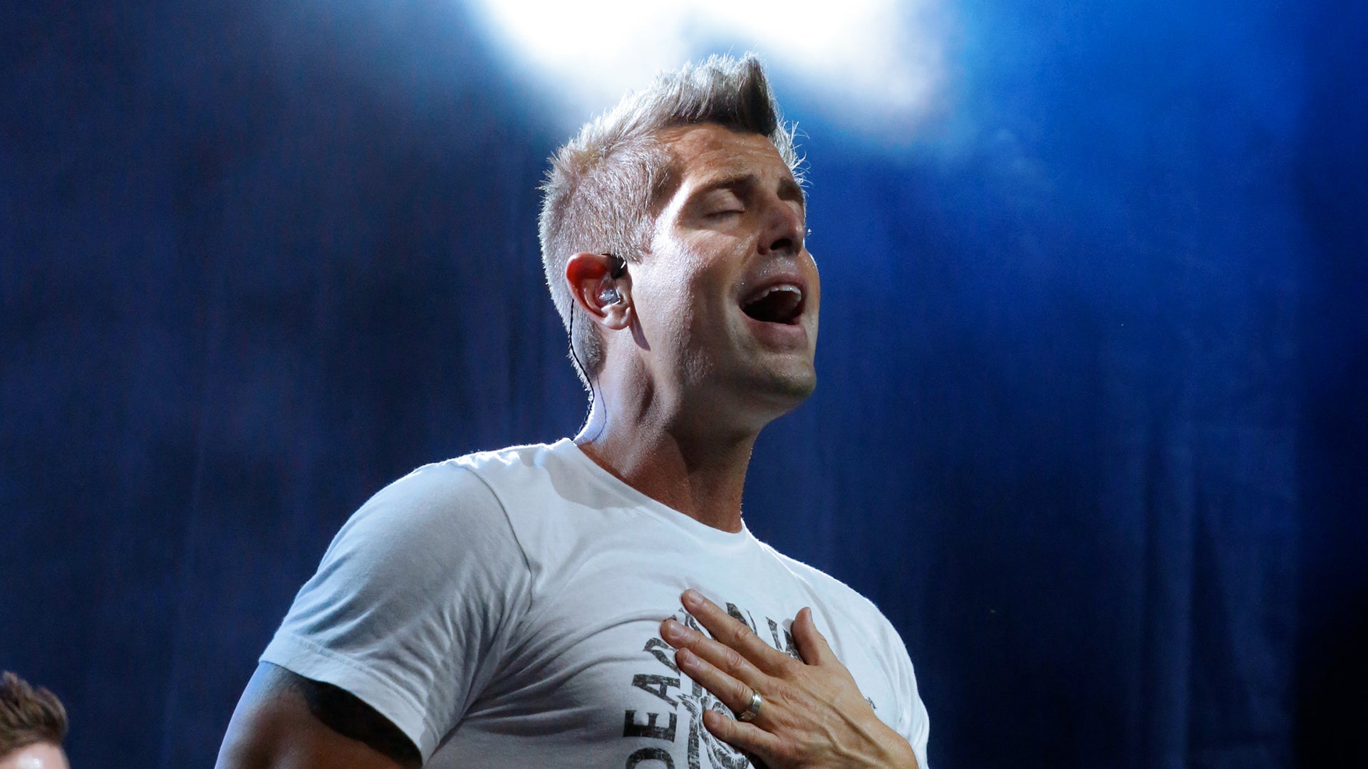 Christian Singer Jeremy Camp Asks for Prayer Ahead of Surgery