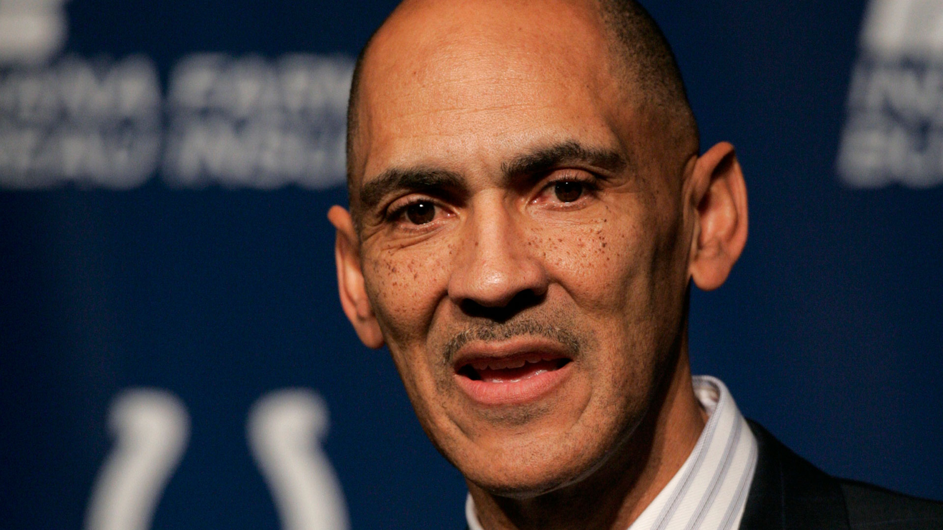 Quiet Strength: The Principles, Practices & Priorities of a Winning Life by Tony  Dungy