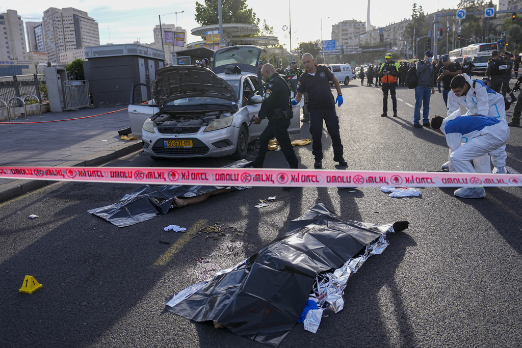 3 Killed 6 Wounded In Jerusalem Terror Attack Gaza Ceasefire Extended   Ap23334287064296 