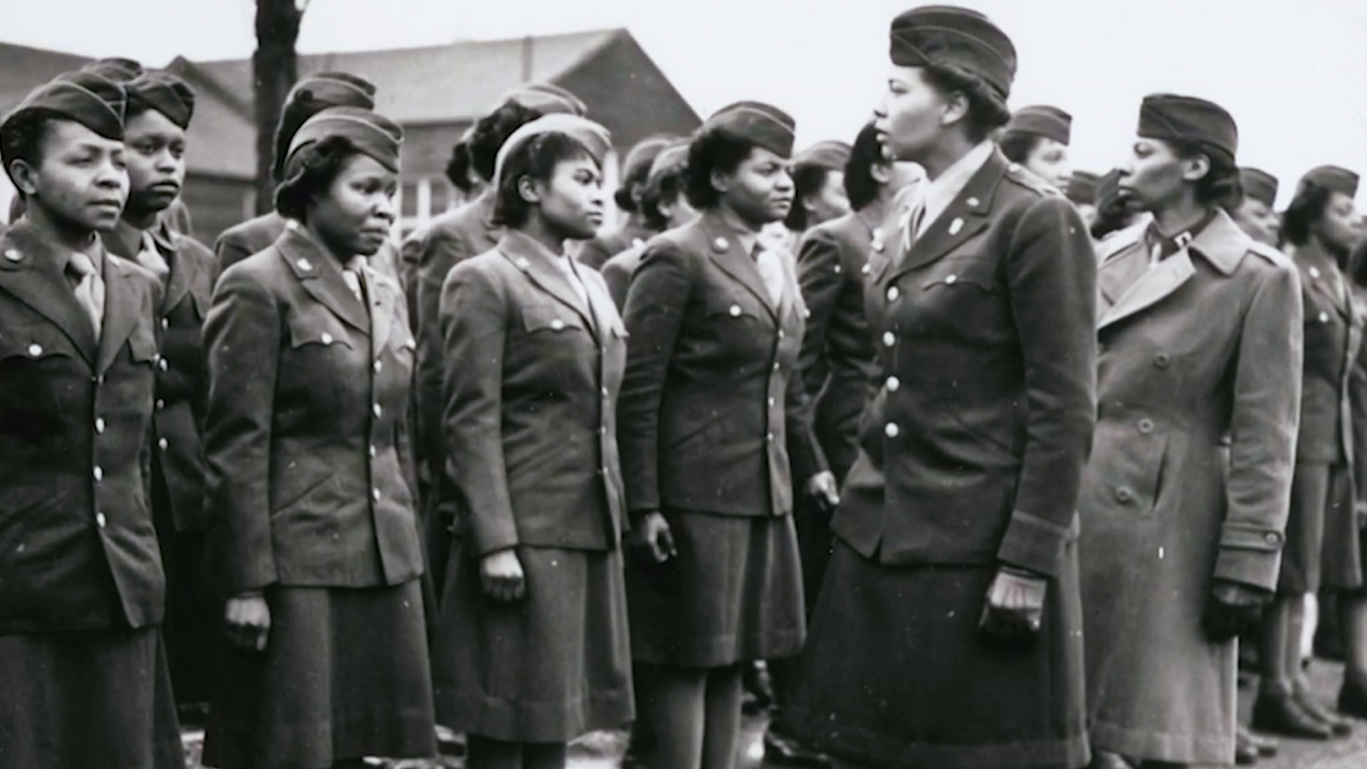 Honoring Women of Color Who Lifted Spirits During World War II | CBN.com