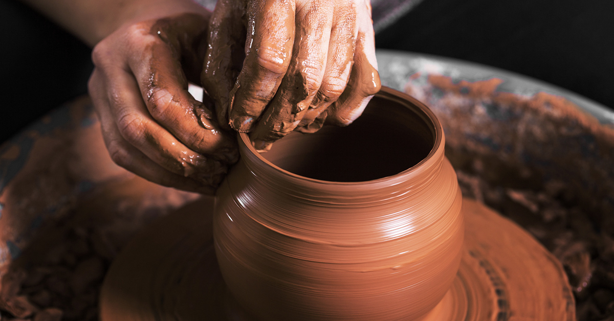 Life in the potter's hands - Faith Radio Faith Radio