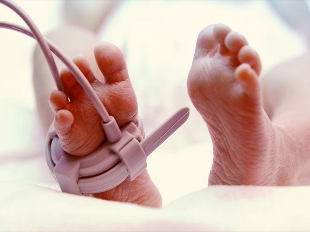 babyincubator2as