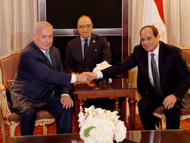 Israeli Prime Minister Benjamin Netanyahu and Egyptian President Abdel Fattah el-Sisi meet on the sidelines of the UN General Assembly, Photo, GPO, Avi Ohayon