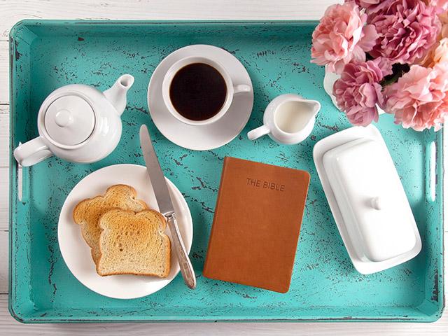 bible-breakfast-tray