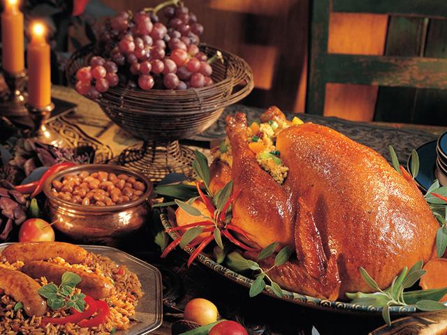 festive-turkey-dinner_SI.jpg
