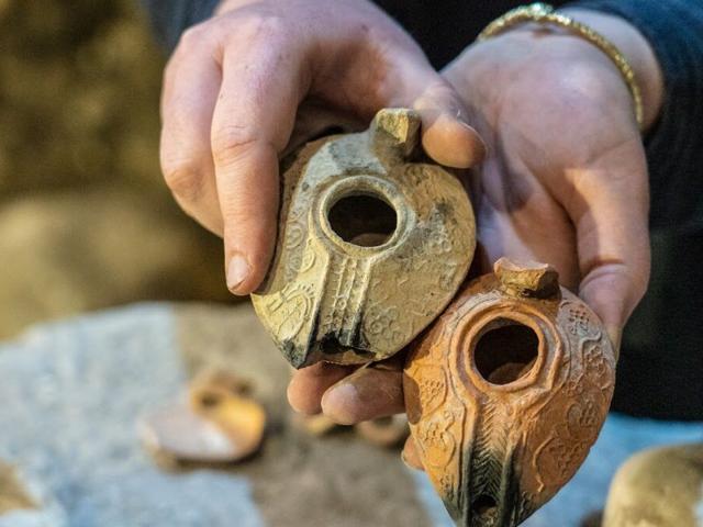 Israeli Archaeologists Uncover 2,000-Year-Old Underground Complex Near ...