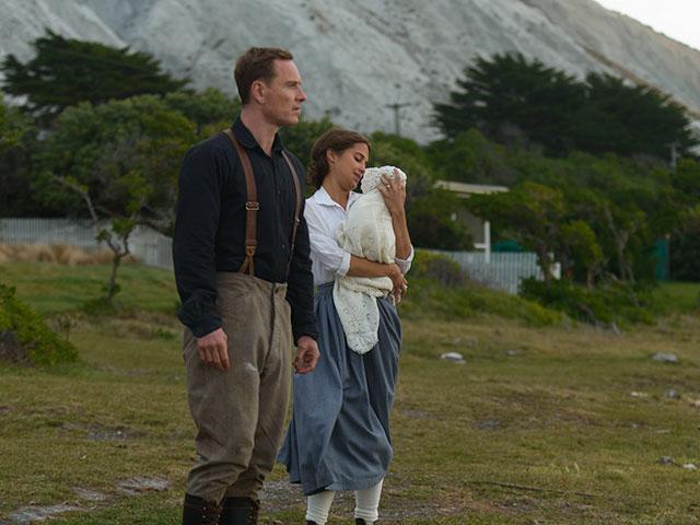 The Light Between Oceans, cr Davi Russo, christian movie reviews