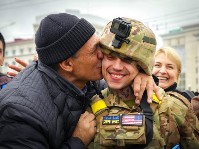 A Kherson resident kisses a Ukrainian soldier in central Kherson, Ukraine, Sunday, Nov. 13. The Russian retreat from Kherson marked a triumphant milestone in Ukraine&#039;s pushback against Moscow&#039;s invasion almost nine months ago. (AP Photo/Efrem Lukats.)
