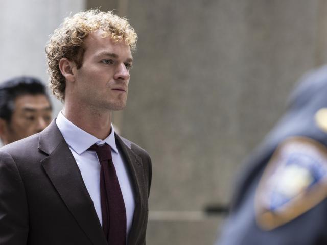 Daniel Penny arrives at criminal court, Monday, Dec. 9, 2024, in New York. (AP Photo/Stefan Jeremiah)