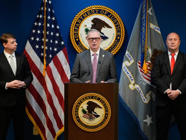 FBI Special Agent James Barnacle