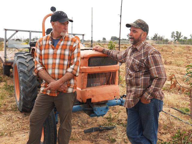 Pennsylvania farmers help Israelis near Gaza save crops unharvested during wartime. Photo credit: CBN News