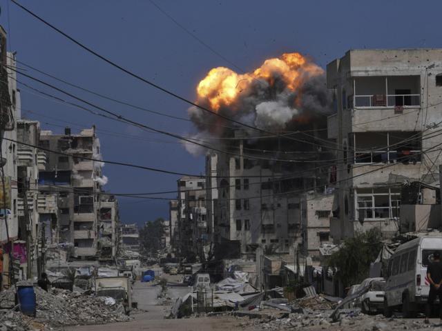 Fighting Escalates in Gaza Sector Where Hostages Believed to Be Held as International Voices Demand War&#039;s End