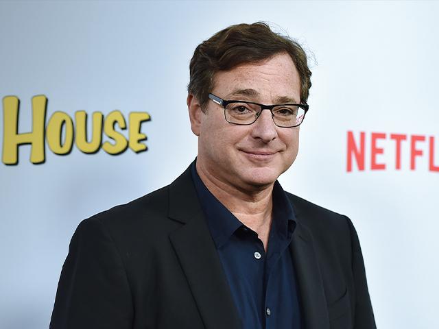 Bob Saget attends the premiere of &quot;Fuller House&quot; on Tuesday, Feb. 16, 2016 in Los Angeles. (Jordan Strauss/Invision/AP)