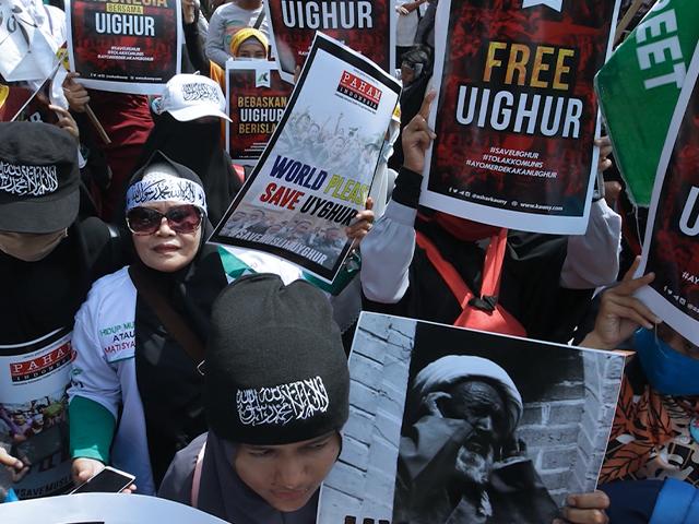 Protesting treatment of Uyghurs in China