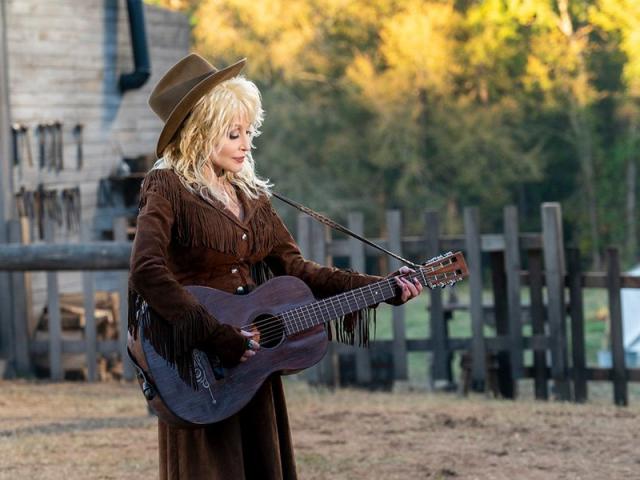 Dolly Parton Heartstrings