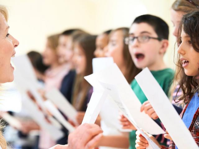child choir singing