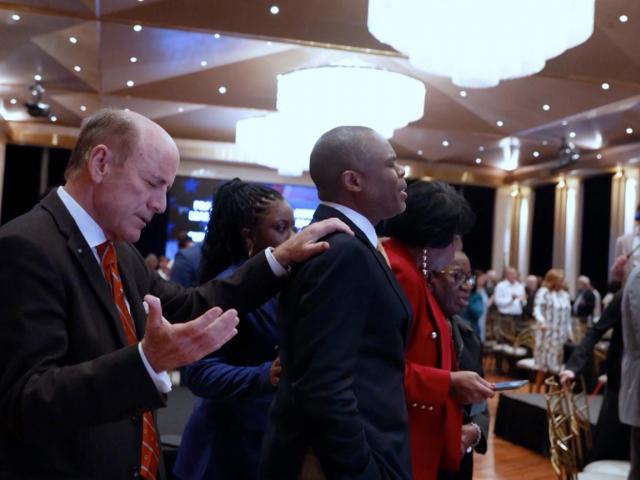 hse1200_02_hdv.jpg hse1200_02_hdv.jpg