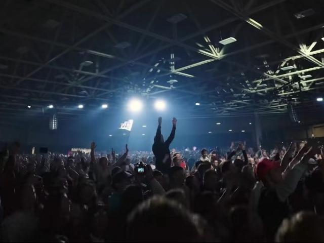 Photo credit UPPERROOM via Facebook