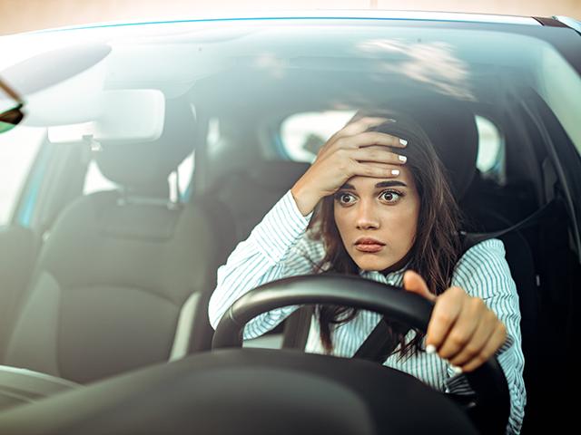 woman-disbelief-driving_si.jpg