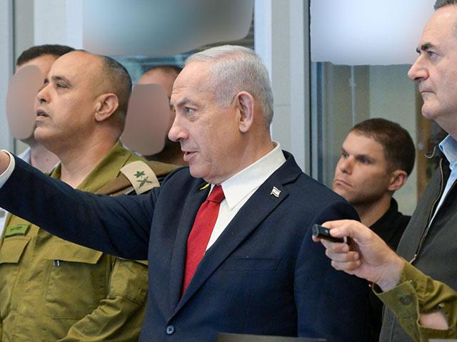 Prime Minister Benjamin Netanyahu at the Air Force Command Center in The Kirya, observing the attack in Yemen on September 16, 2025. Photo Credit: Ma&#039;ayan Toaf, GPO.