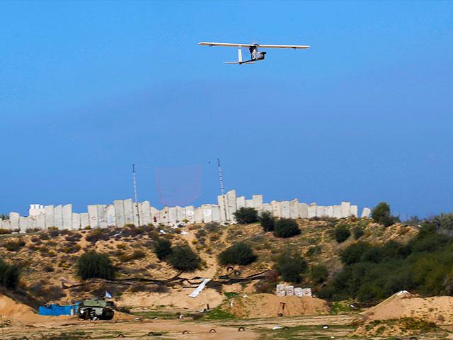 Palestinian Military Drill Photo Credit: AP