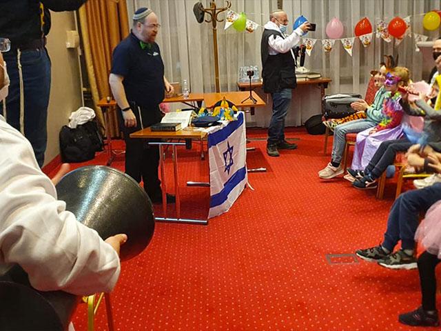 Purim Party Photo Credit: Ohr Torah Stone Facebook