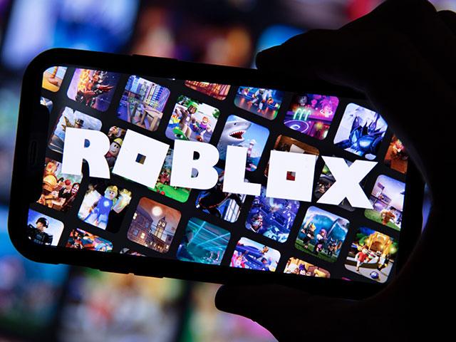 Roblox Accused of Exposing Kids to 'Rape Game', Virtual Sexual Acts,  Dangerous Predators