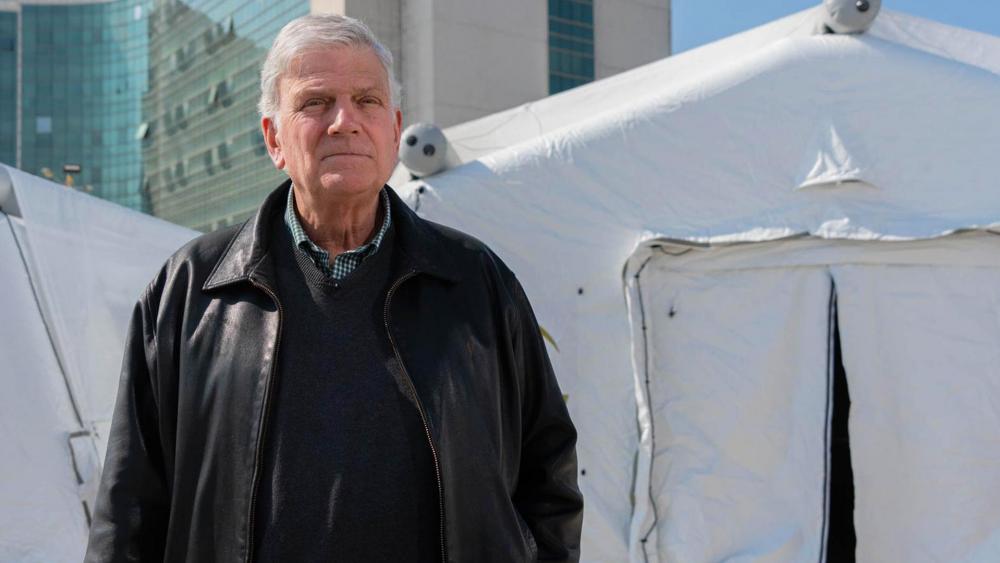 Samaritan&#039;s Purse President Franklin Graham in Turkey, Photo Credit: CBN News.