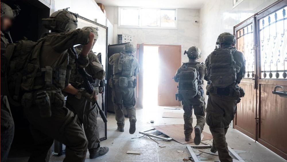 IDF Golani Reconnaissance Battalion troops’ activity in the area of the European Hospital in Khan Yunis. Photo Credit: IDF Spokesperson. 