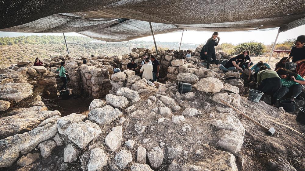 Hanukkah Archaeological Discovery at Lachish. Photo: CBN News