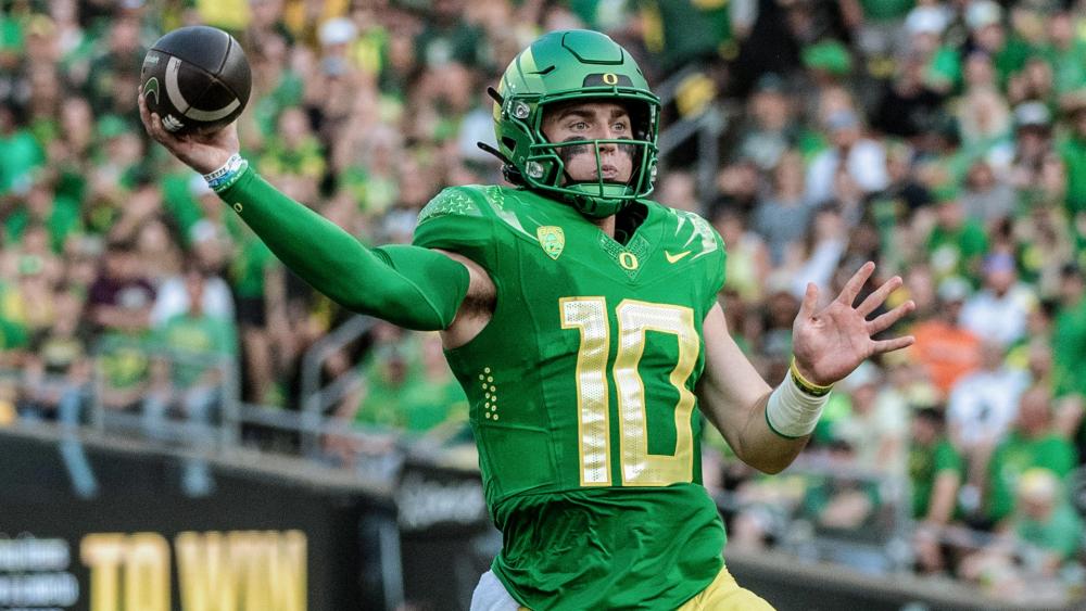 Former Auburn QB Bo Nix commits to Oregon