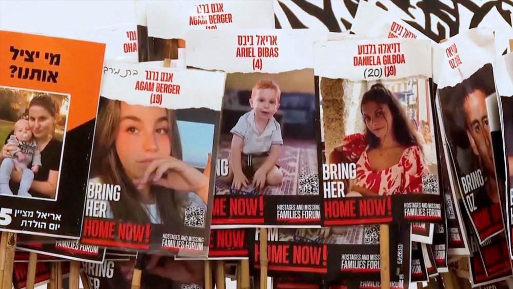 israelhostageposters_hdv.png