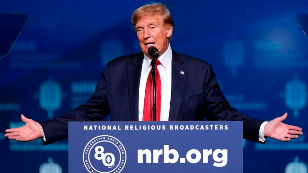 	Trump Courts Christians at NRB Convention, Promises to Defend Faith and Religious Liberty