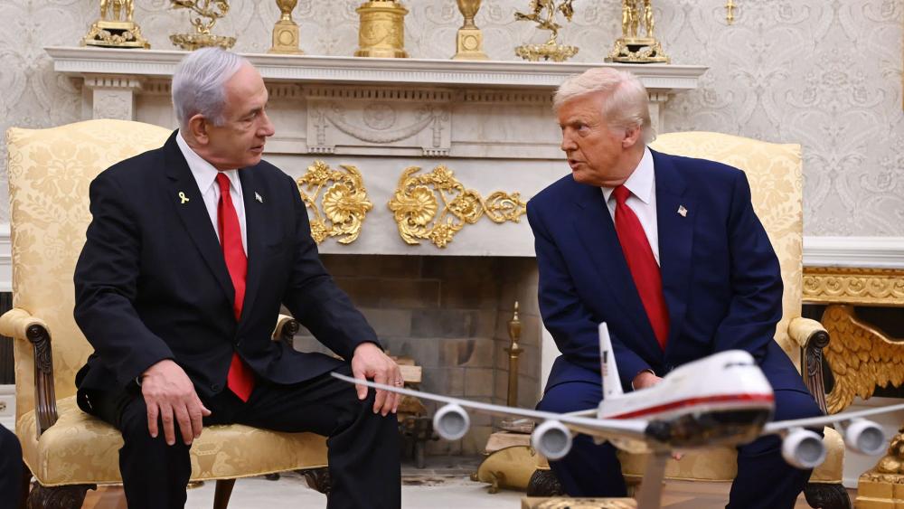 PM Netanyahu with U.S. President Donald Trump at the White House in Washington, D.C. Photo credit: GPO / Avi Ohayon.