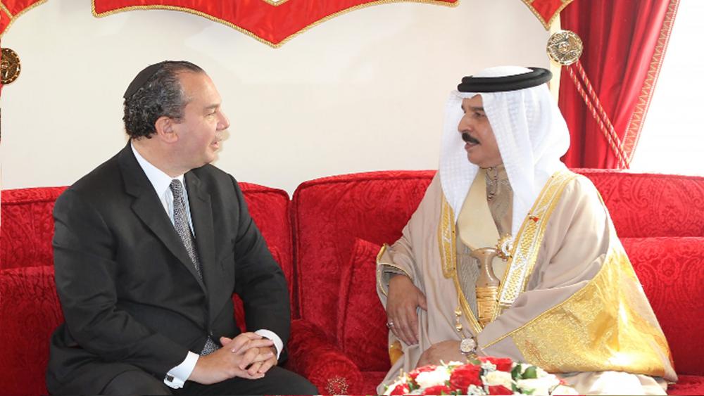 Rabbi Schneier with King Hamad bin Isa Al Khalifa of Bahrain. 
