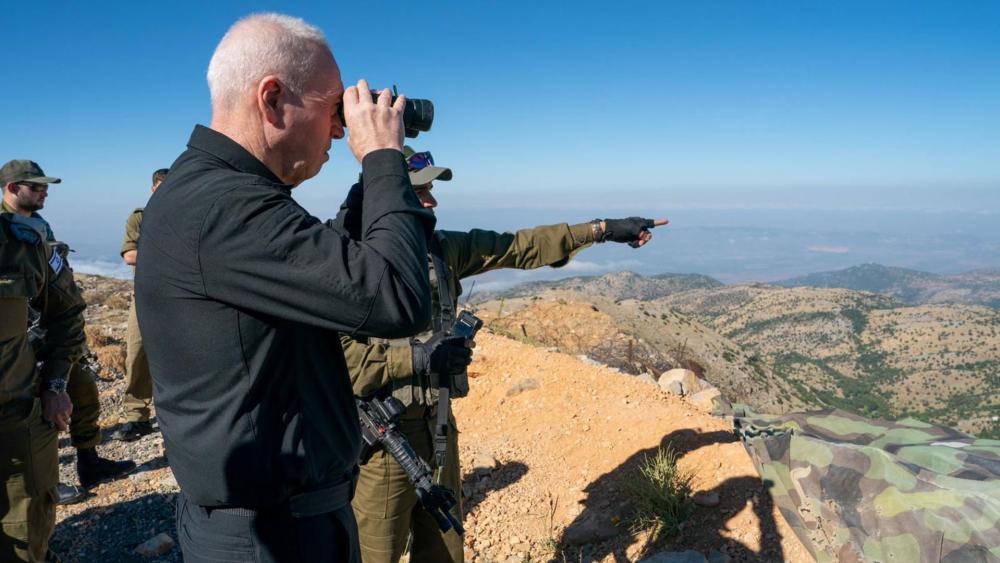 Minister of Defense Yoav Gallant held an operational situation assessment in northern Israel. Photo Credit: Ariel Hermoni (IMoD).